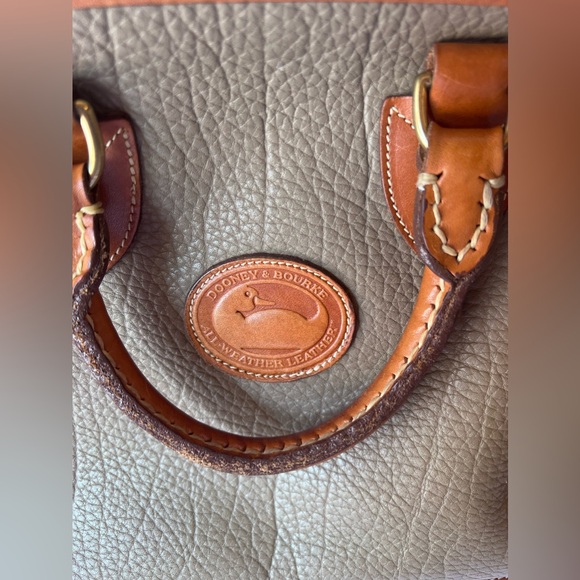 Dooney & Bourke Vintage Classic AWL Leather Shoulder Satchel Bag Taupe - Picture 2 of 10